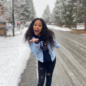 Meet your Posher, Jocelyn